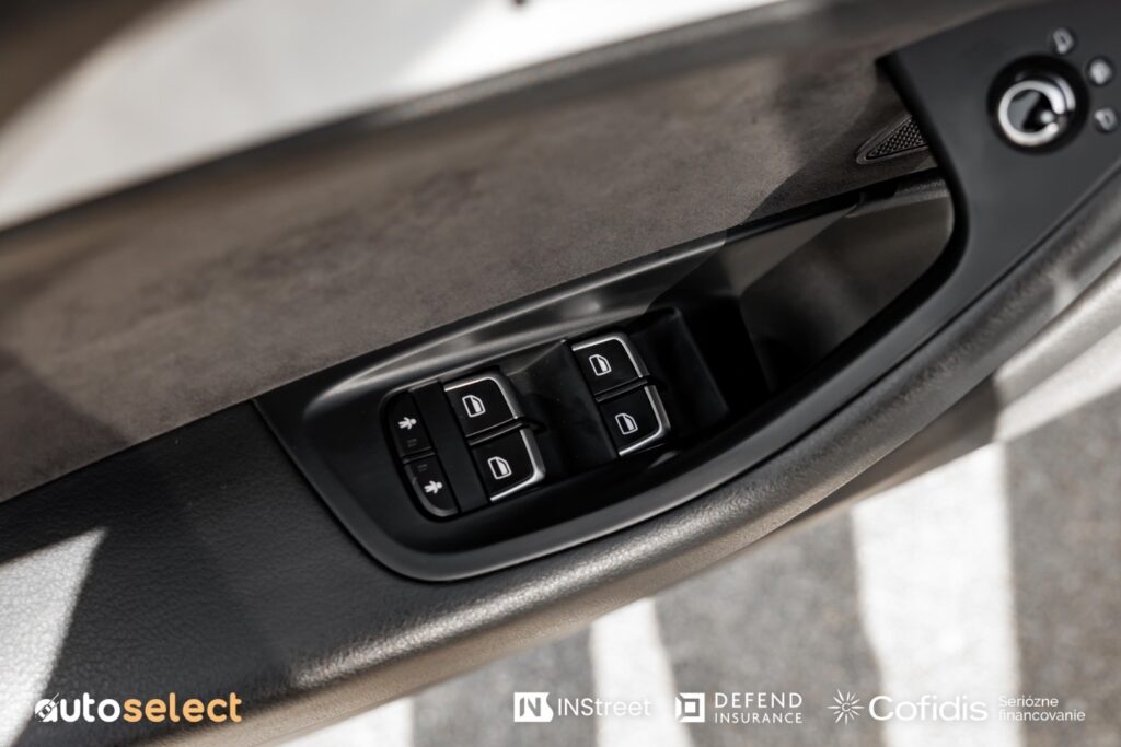 Audi A6 Avant competition 3.0 TDI DPF 326k quattro tiptronic