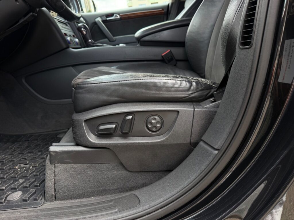 Audi Q7 3.0 TDI quattro tiptronic