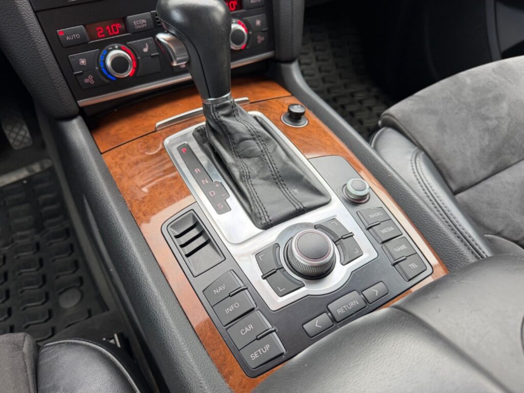 Audi Q7 3.0 TDI quattro tiptronic